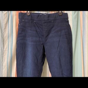 Levi’s Shaping Pull on Skinny Jeans-16